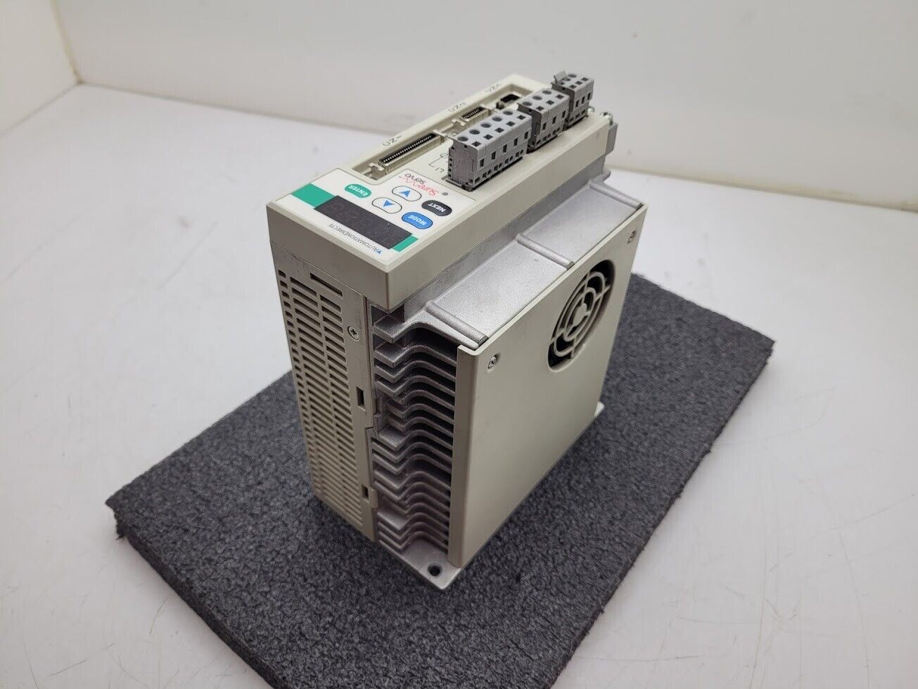 Sure Servo SVA-2100 Automation Direct AC 0-200Hz Drive 1 kW 230VAC 1PH or 3PH