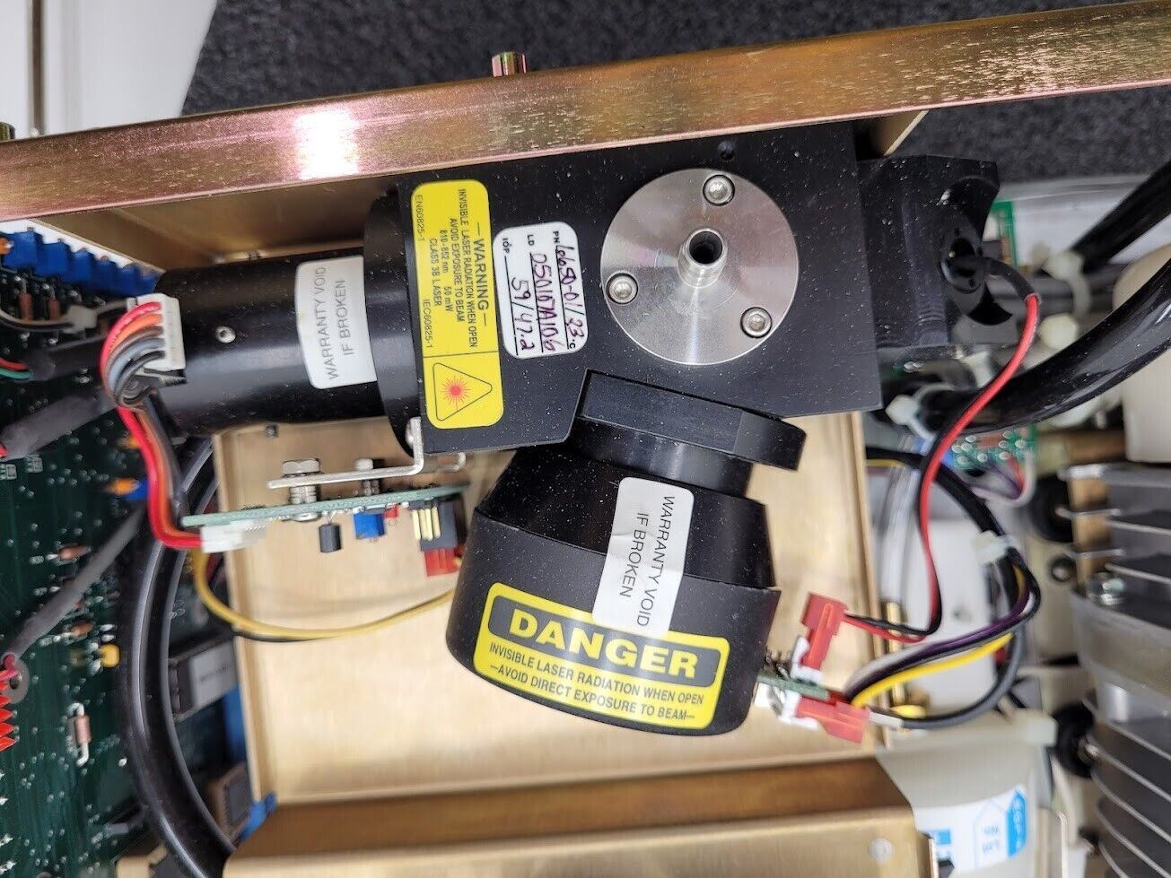 MET ONE A2400 LL Laser Particle Counter 2087126-01 0.3μm 1CFM Powers On, Counts