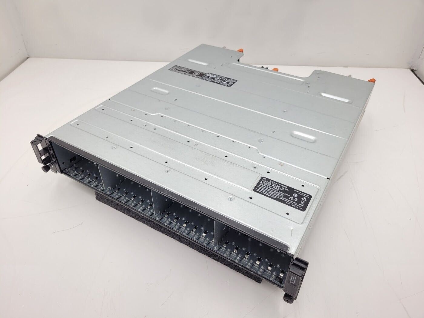 Dell MD1420 24x SAS SFF PowertVault Storage Array 2x Controllers 2x 600W PSUs