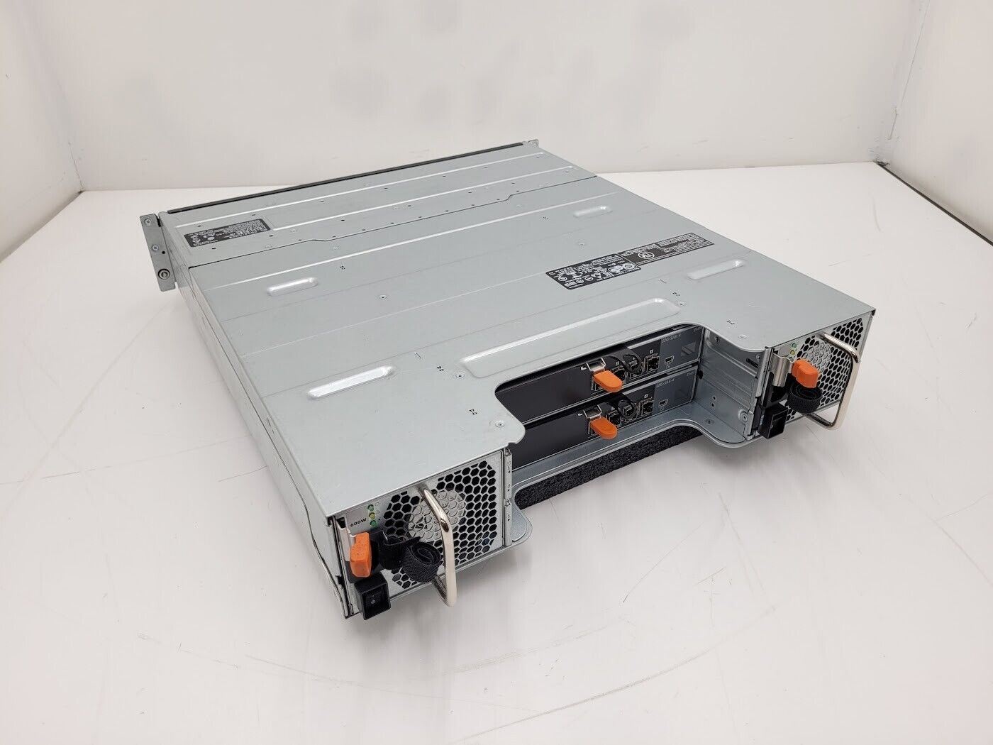 Dell MD1420 24x SAS SFF PowertVault Storage Array 2x Controllers 2x 600W PSUs