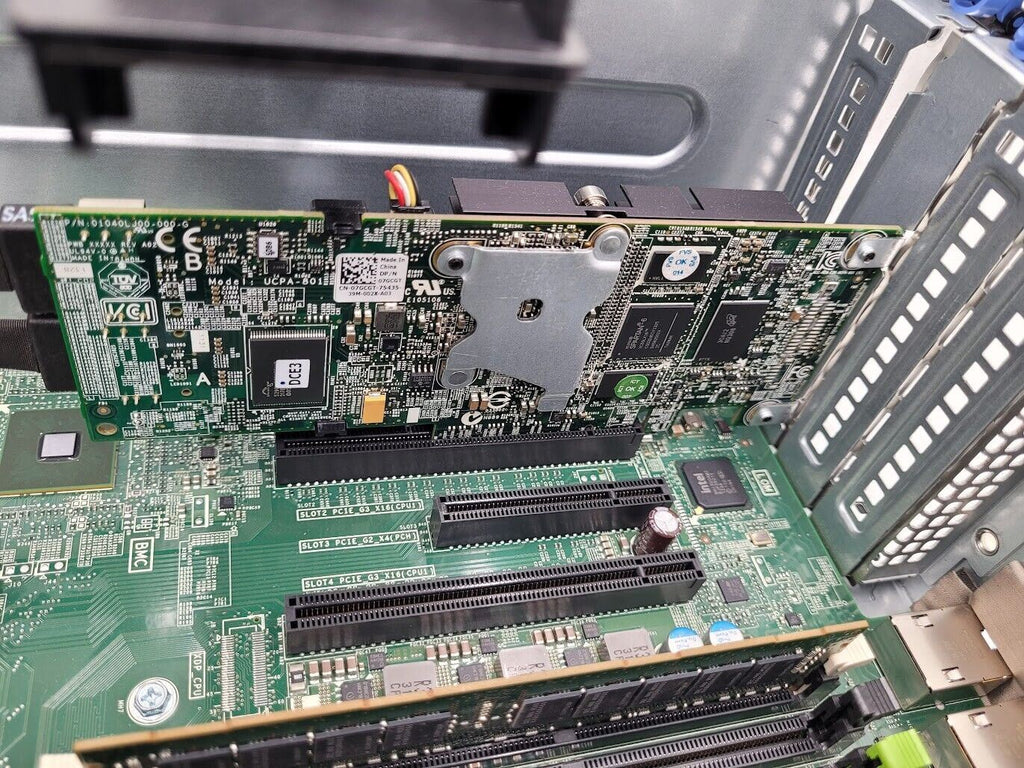 Dell PowerEdge T620 2x Xeon E5-2643 64GB Ram Boots 32 Bay SFF PERC H710P Control