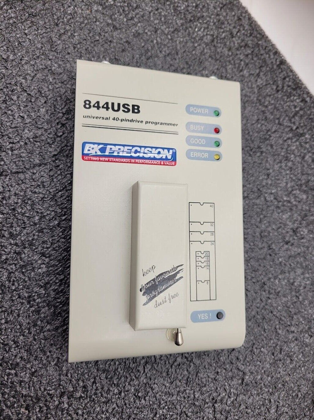 B&K PRECISION 844USB / 844USB Programmer Universal 40-pindrive w/ accessories