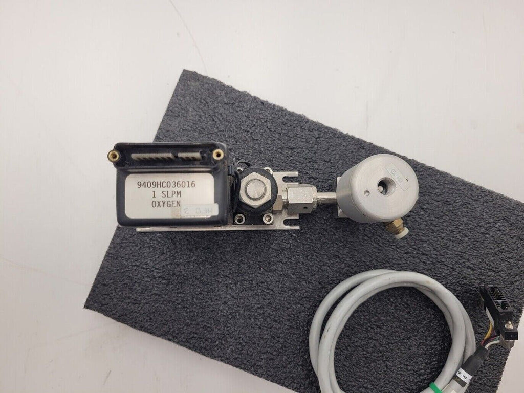 Brooks Instrument 5850E Mass Flow Controller MFC 5850E O2 Oxygen Gas 1 SLPM