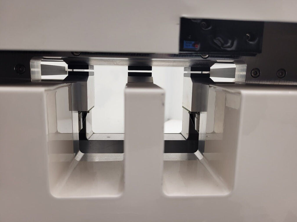 E+H Metrology MX 152 Wafer Thickness Measurement System Siemens PC Win 7 OS