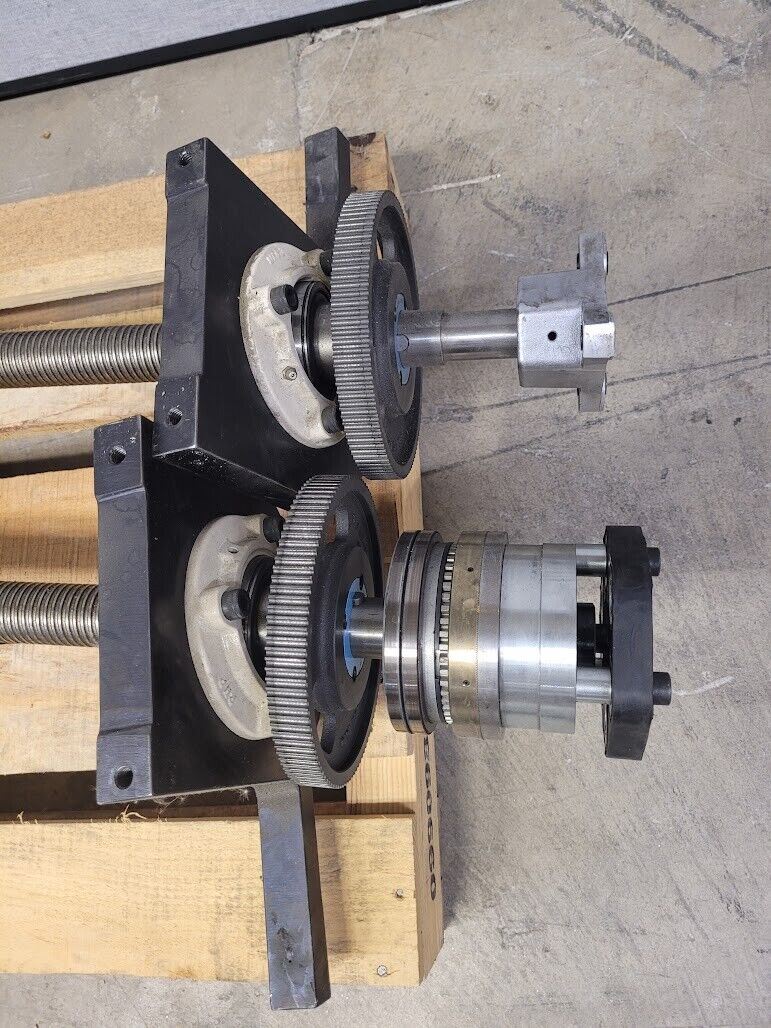 STAR Germany 1512-4-1003 Precision Ball Screw AP 05K28.143 40mm x 5mm R x 3.5-5