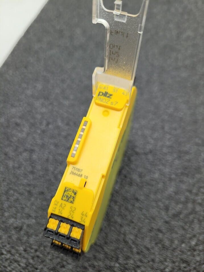 PILZ PNOZ 750107 S7 24VDC Safety Relay 4N/O 1N/C
