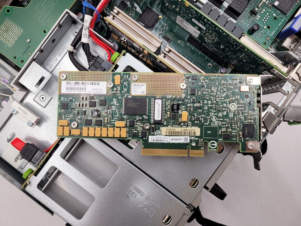 Oracle Sun Server X4-2L 2x Intel Xeon E5-2630v2 96GB RAM 2U 4x 7069200 800Gb