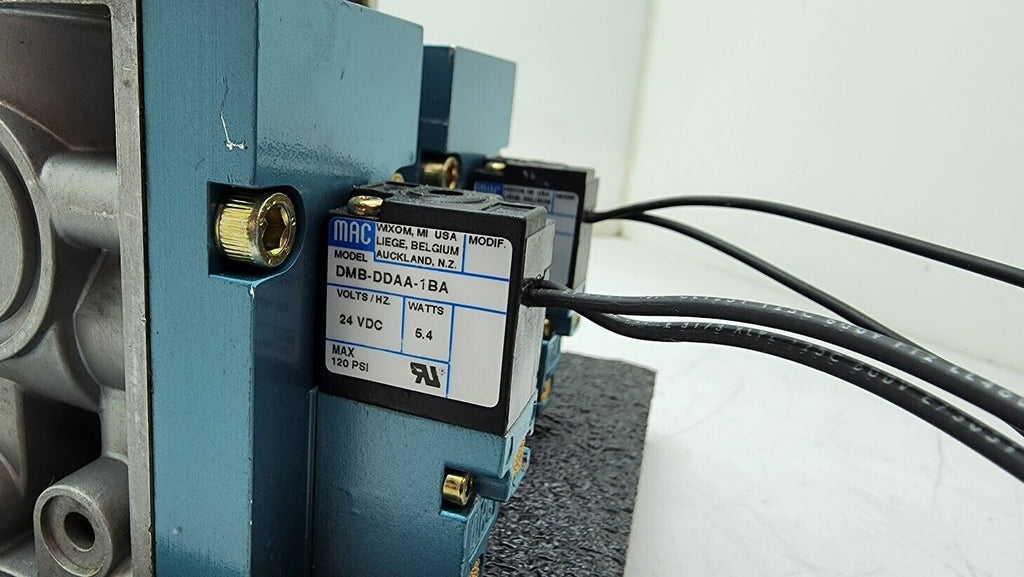 2x MAC Pneumatic Air Solenoid Control Valve 24VDC 67A-C1-BAB-DM-DDAA-1BA 1" NPTF