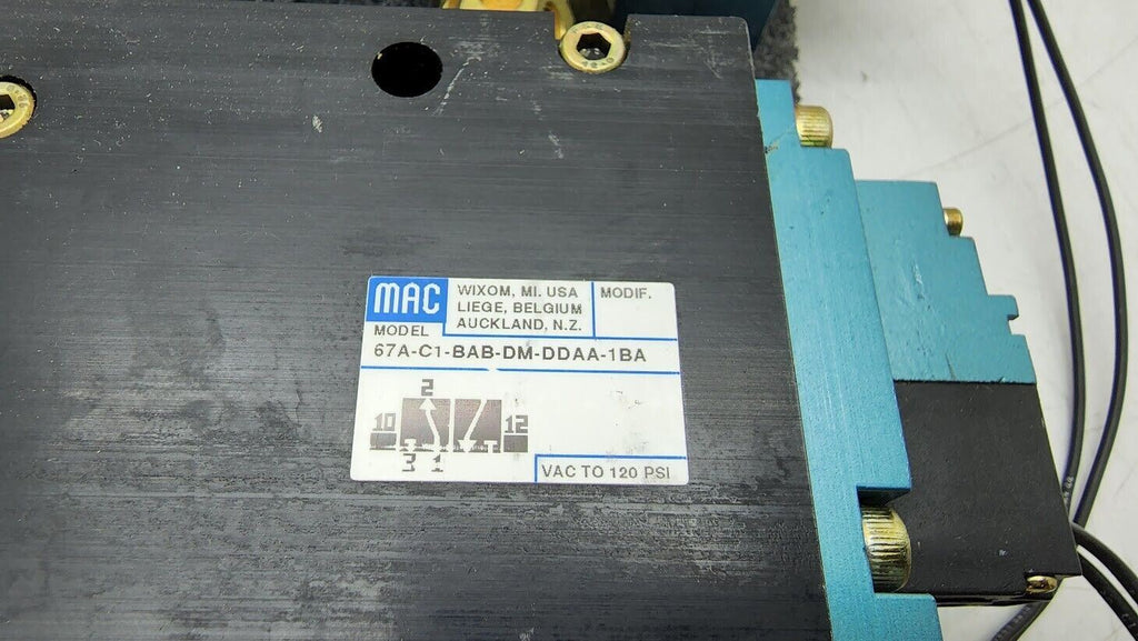 2x MAC Pneumatic Air Solenoid Control Valve 24VDC 67A-C1-BAB-DM-DDAA-1BA 1" NPTF
