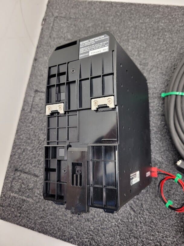 Keyence LJ-V7001 2x LJ-V7020 High-speed 2D Laser Profiler Diffuse Reflection