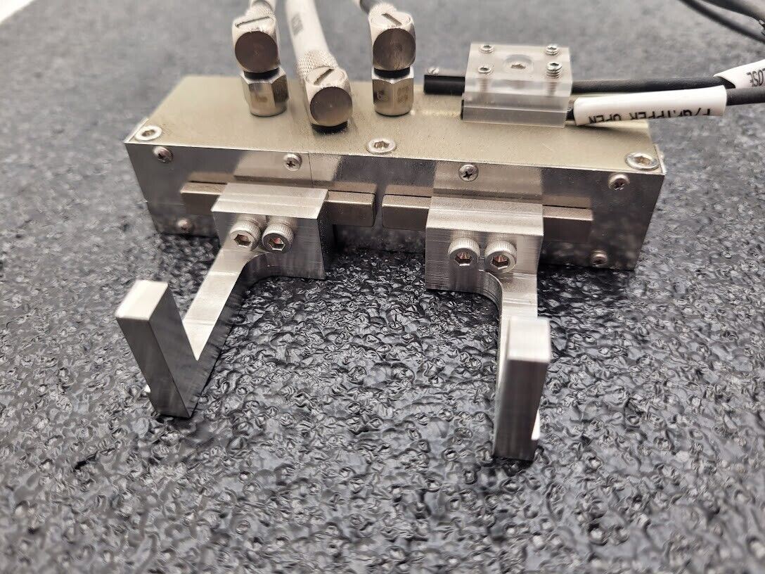 Destaco Robohand RPLC-4M Low Profile Cleanroom Parallel Gripper Jaw 1" Stroke