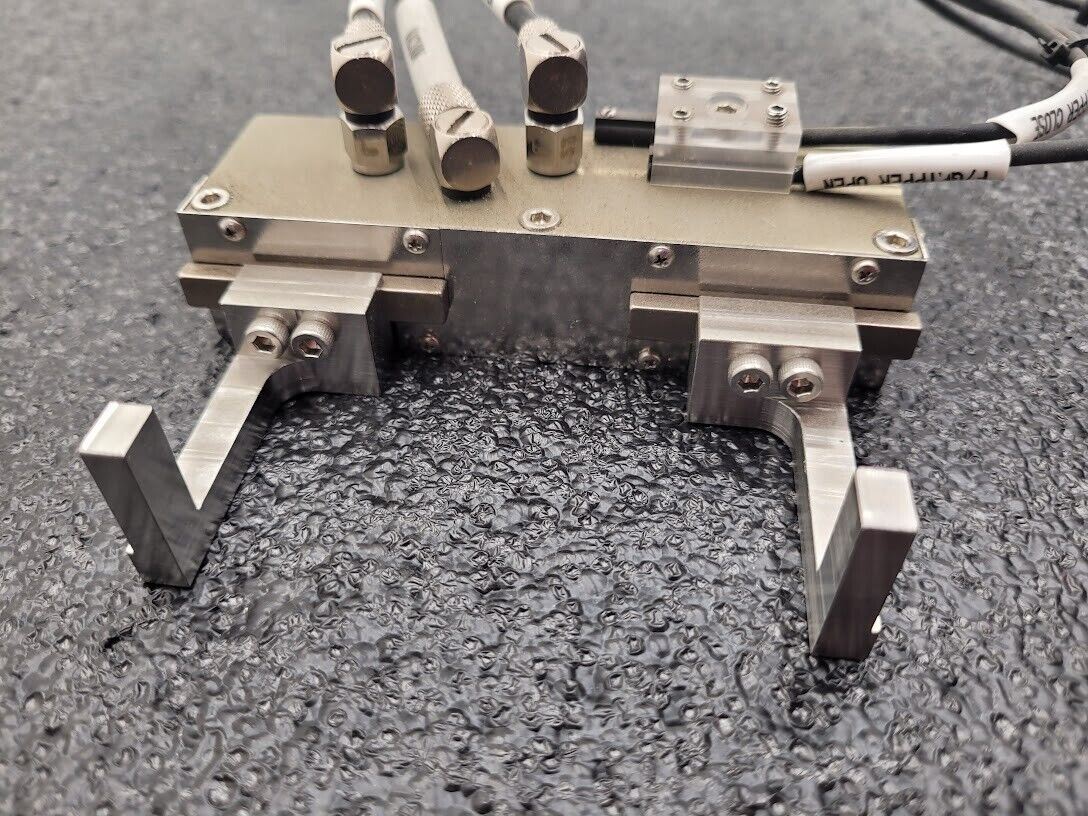 Destaco Robohand RPLC-4M Low Profile Cleanroom Parallel Gripper Jaw 1" Stroke