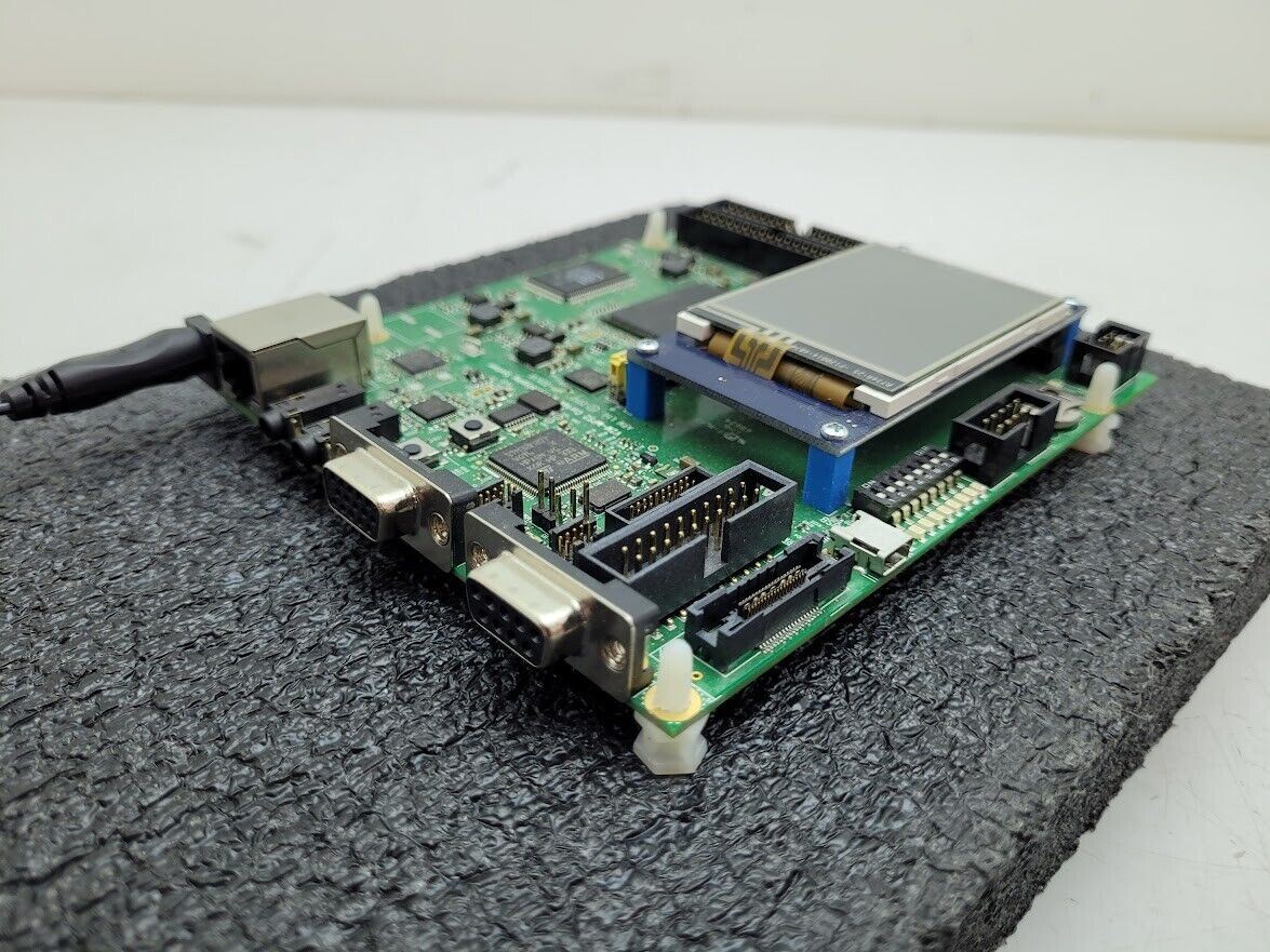 Alterra Cyclone V ARM Development Board V2M-MPS2 Cortex-M Prototyping System