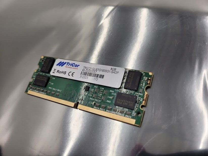 TriCor 8GB DDR3 SDRAM Mini UDIMM 244-pin ECC PC3-12800 Server Memory RAM