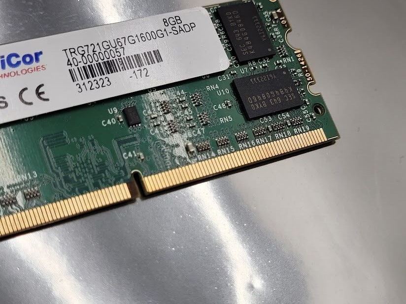 TriCor 8GB DDR3 SDRAM Mini UDIMM 244-pin ECC PC3-12800 Server Memory RAM