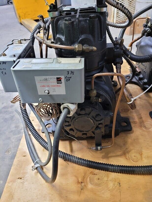 Lot of 2 Copeland Refridgerant Compressors NRD10310TFD 3HP 480VAC 23K BTU