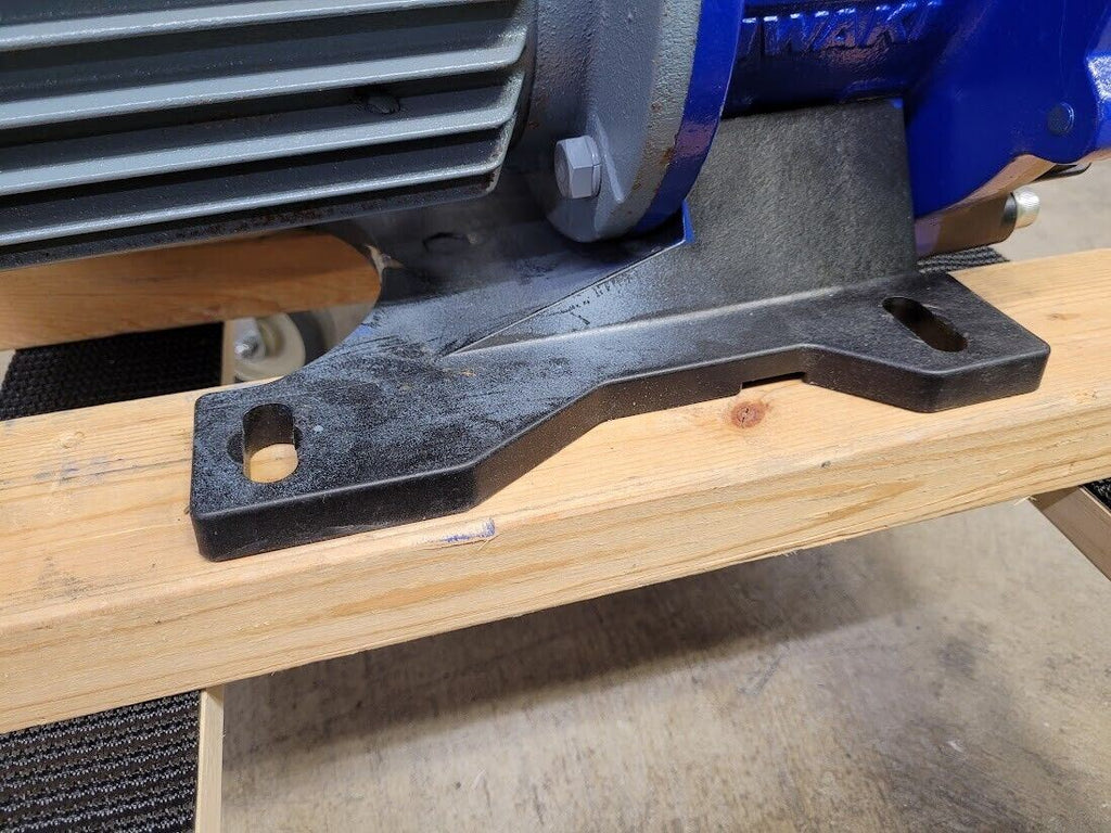 Iwaki MX-403RV5E GFRPP Magnet Drive Pump 2.2kW 230/400V 20-250l/m 23m Head 50Hz