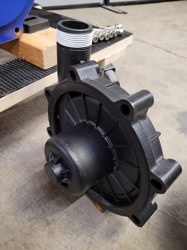 Iwaki MX-403RV5E GFRPP Magnet Drive Pump 2.2kW 230/400V 20-250l/m 23m Head 50Hz