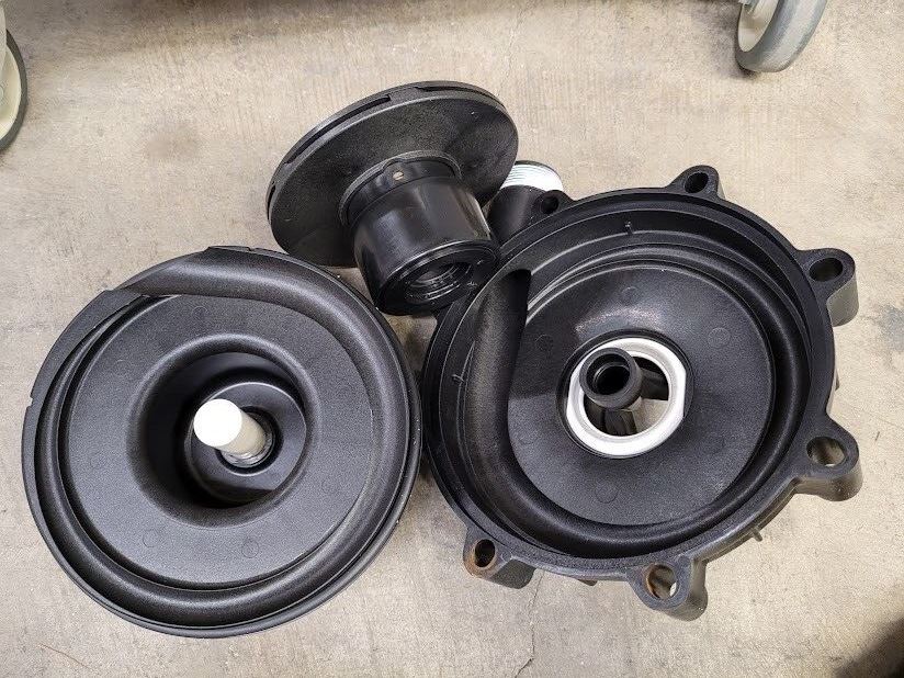 Iwaki MX-403RV5E GFRPP Magnet Drive Pump 2.2kW 230/400V 20-250l/m 23m Head 50Hz