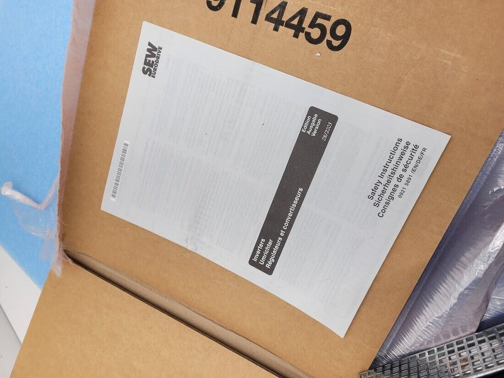 SEW Eurodrive MDX61B0008-5A3-4-OT MOVIDRIVE Servo Drive New Old Stock from 2016