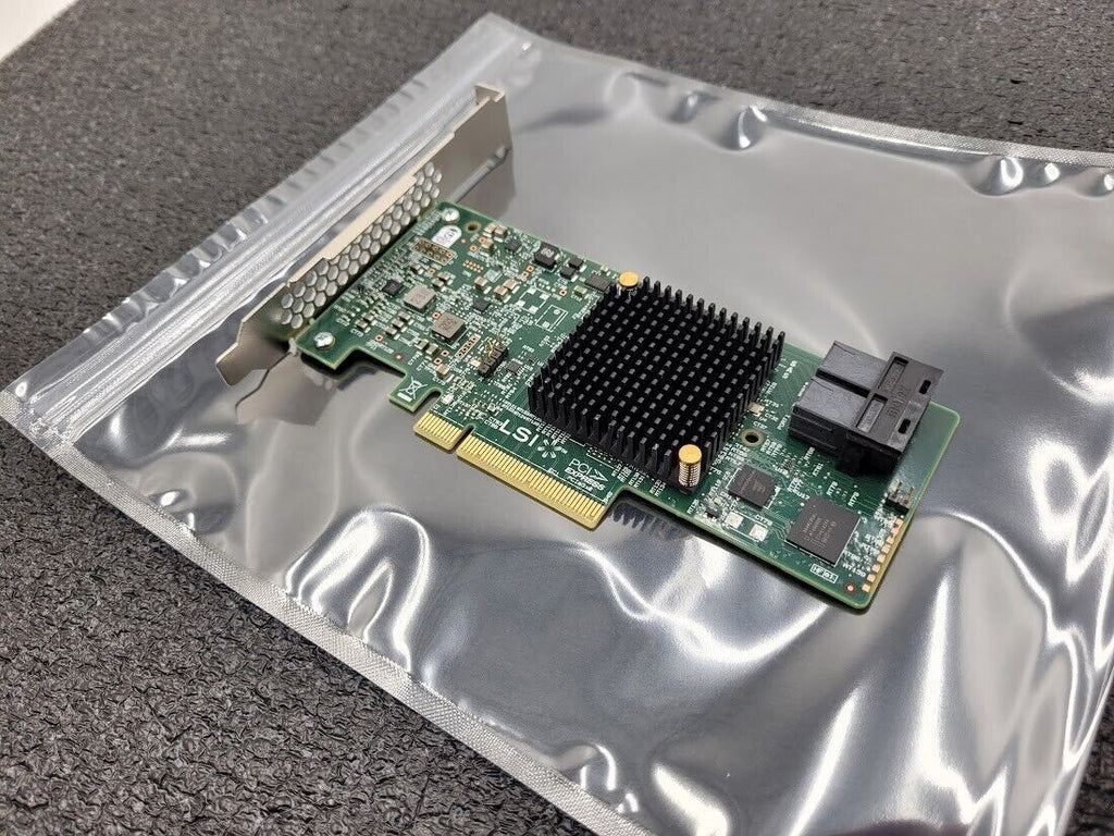 Intel RS3UC080J PCIe x8 Gen3 SAS/SATA RAID Controller HBA Tested 2x SFF-8643