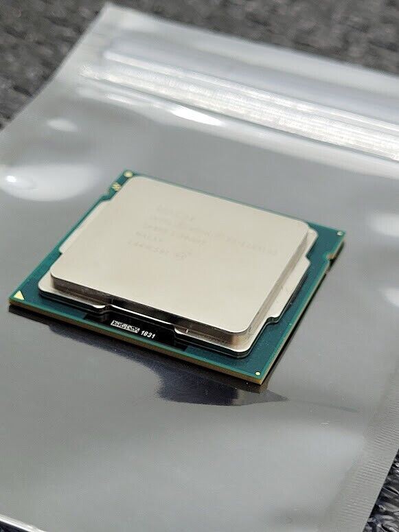 Intel Xeon E3-1265LV2 Intel Xeon SR0PB 8M Cache 2.50 GHz Processor