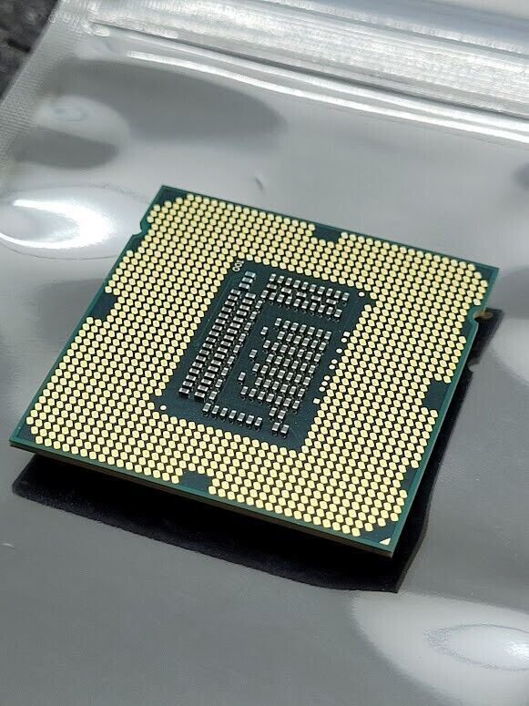 Intel Xeon E3-1265LV2 Intel Xeon SR0PB 8M Cache 2.50 GHz Processor