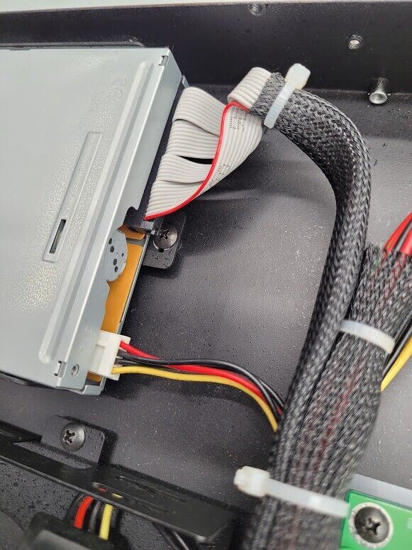 Intel Computer D865GBF D865PERC Pentium 4 2.8Ghz CPU 2GB Ram Tested Working