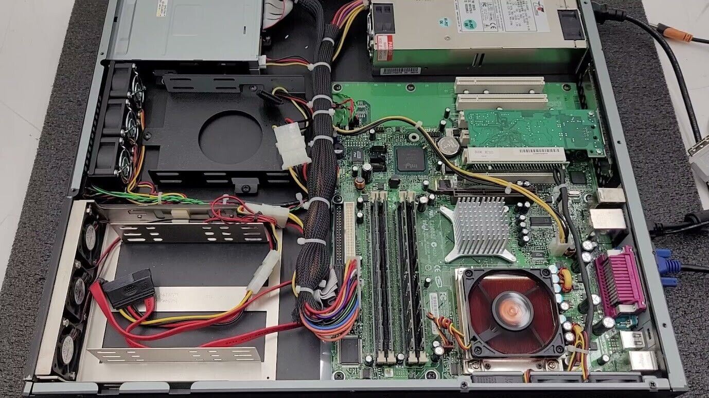 Intel Computer D865GBF D865PERC Pentium 4 2.8Ghz CPU 2GB Ram Tested Working