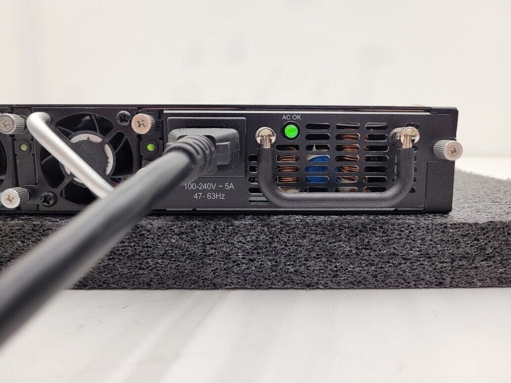 Dell PowerConnect 8024 0Y295K 10Gbps 24 Port 4 SFP Port Networking Switch