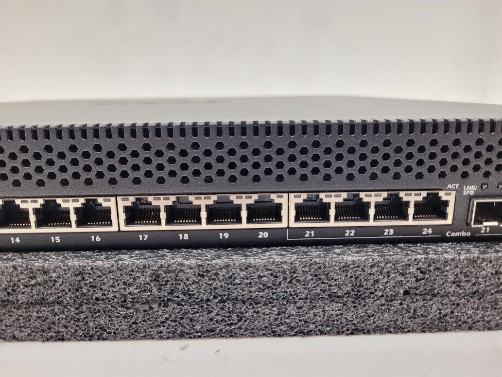 Dell PowerConnect 8024 0Y295K 10Gbps 24 Port 4 SFP Port Networking Switch