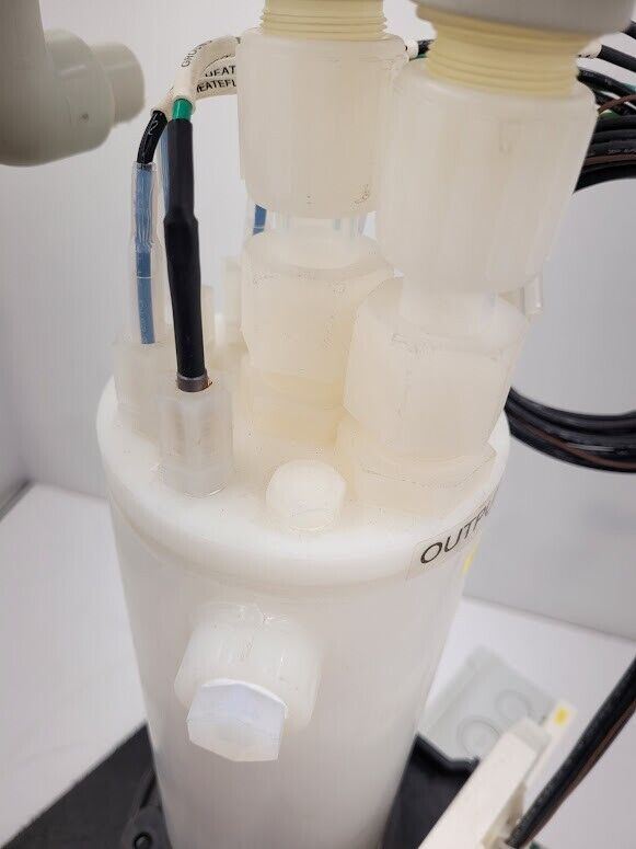 Heateflex LH1-1-12-W-A08 400V 17A 3Ph Ultra Pure Fluid Heater 6.8kW PVDF/PFA