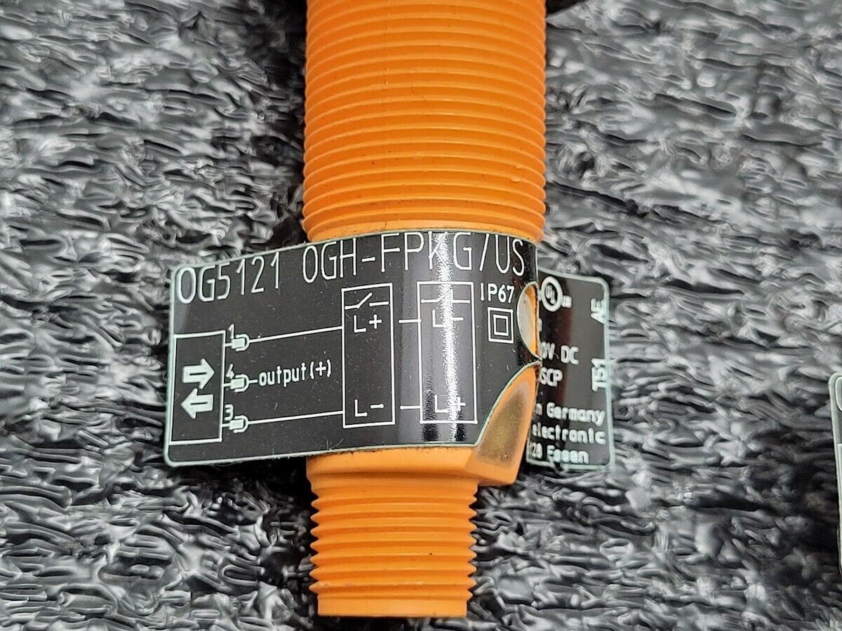 Lot of 5 IFM OGH-FPKG/US-100 Diffuse Reflection Sensor OG5121 w/ Cables
