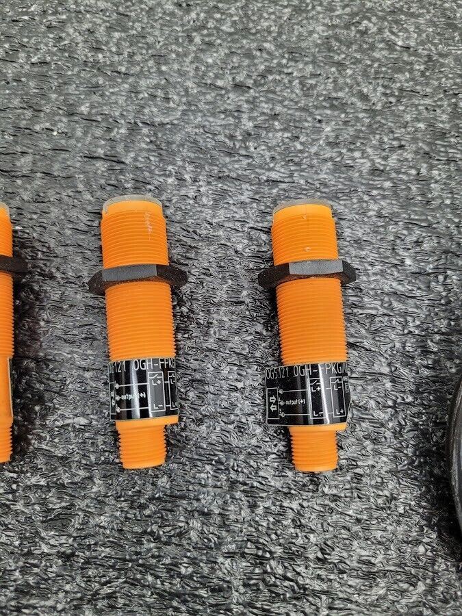 Lot of 5 IFM OGH-FPKG/US-100 Diffuse Reflection Sensor OG5121 w/ Cables