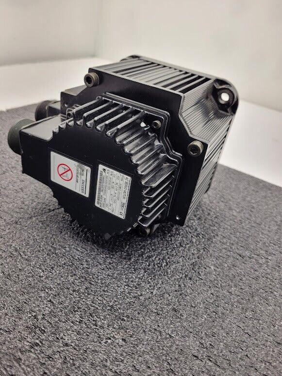 Yaskawa SGMG-05V2AB Servo Motor 450W 1500RPM Working Pull