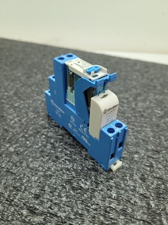 Finder 97.02 Relay Socket 8A 250V 24VDC Relay 46.52.9.024.0040 Tested Working