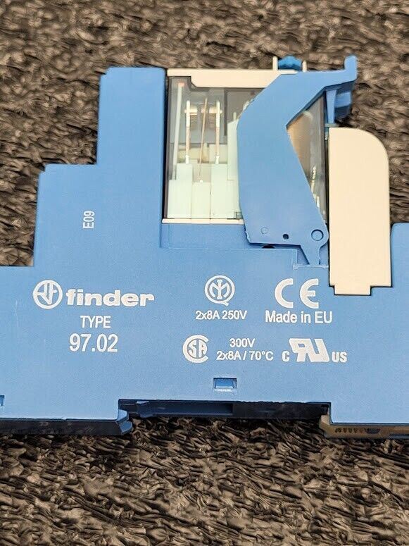 Finder 97.02 Relay Socket 8A 250V 24VDC Relay 46.52.9.024.0040 Tested Working