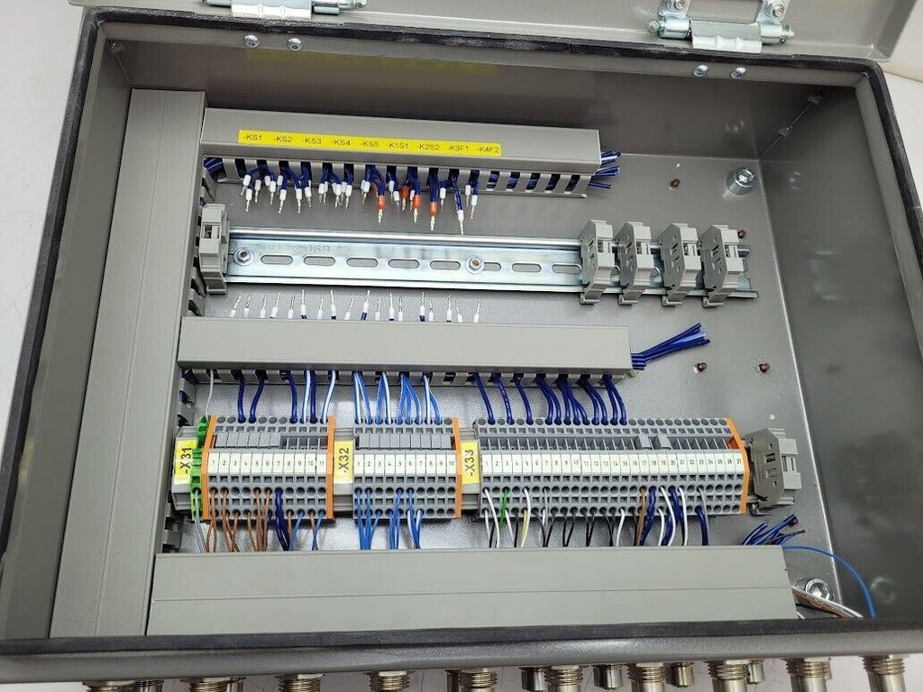 Water Tight Electrical Enclosure Cabinet 16"x12"x5" w/ Turn Locks, 20 I/O ports