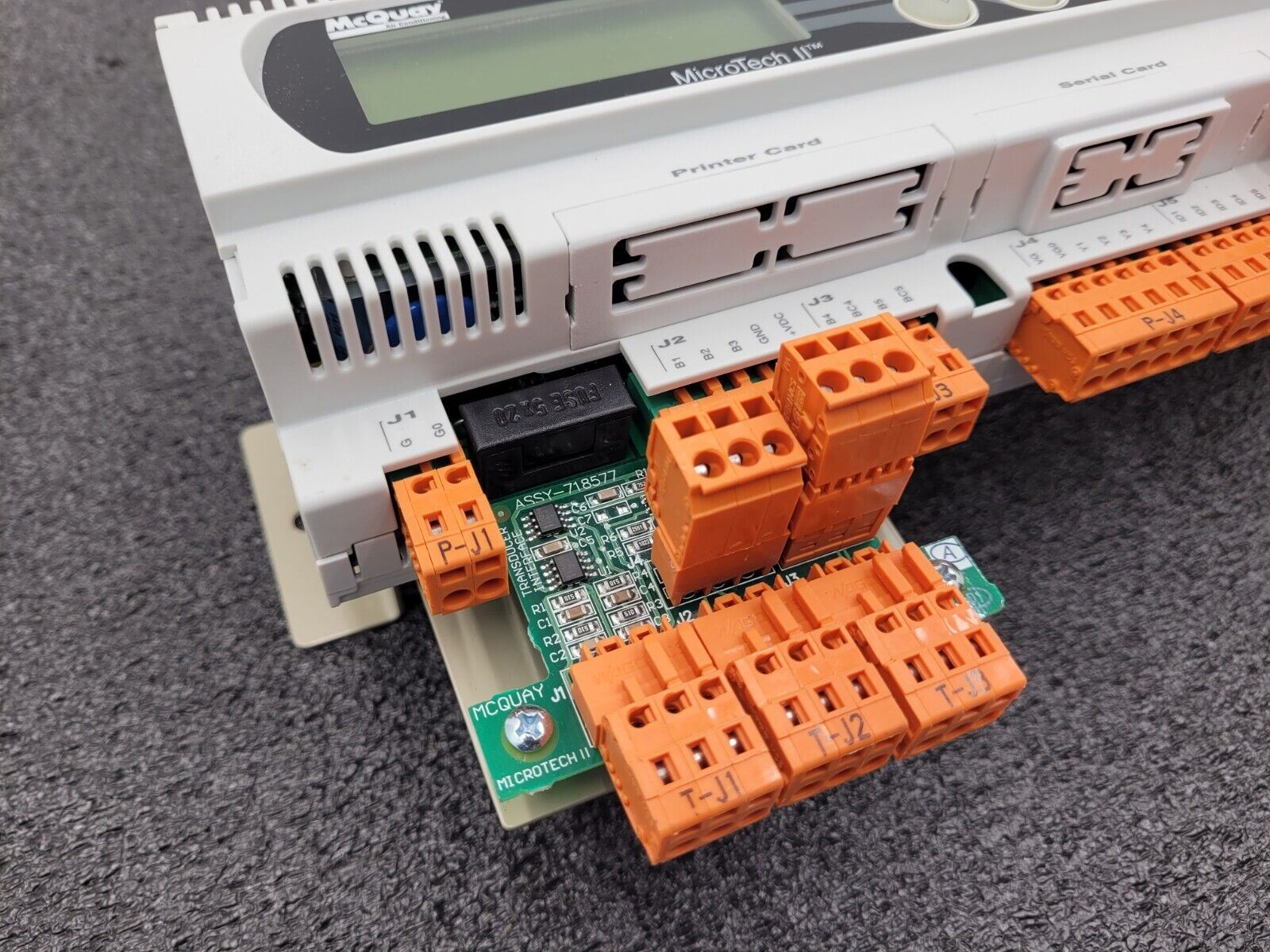 McQuay Air Conditioning Chiller Controller WCFU3UU04E PCO2MQ3BL0