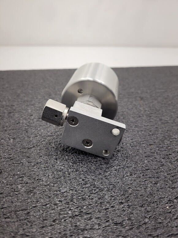 Swagelok 6LVV-DPHFR4-P-C High Pressure ON/OFF Diaphragm Valve 1/4" Female VCR