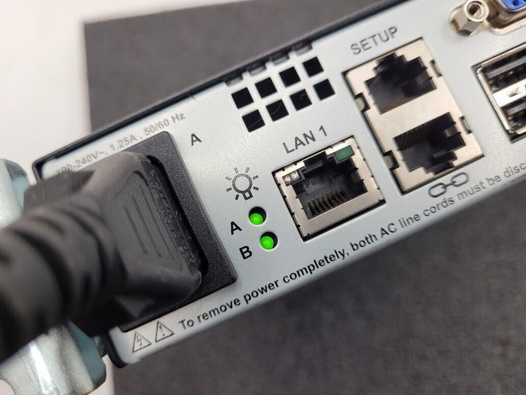 HP AF619A 578713-002 32-Port KVM Server Console Switch 100-240VAC