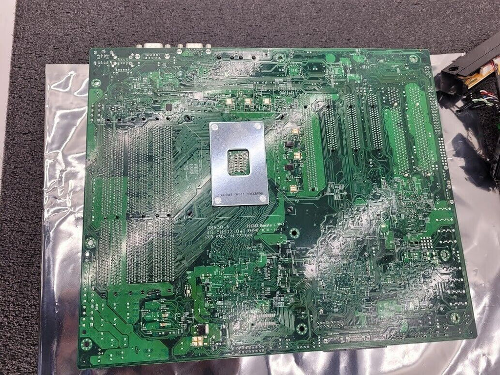 SUPERMICRO X8ST3-F/X8STE Motherboard i7-950 3.0GHz + Heatsink 3GB DDR3