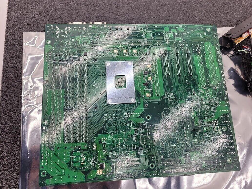 SUPERMICRO X8ST3-F/X8STE Motherboard i7-950 3.0GHz + Heatsink 3GB DDR3