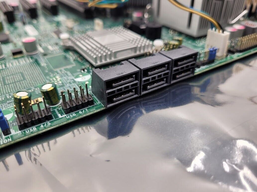 SUPERMICRO X8ST3-F/X8STE Motherboard i7-950 3.0GHz + Heatsink 3GB DDR3