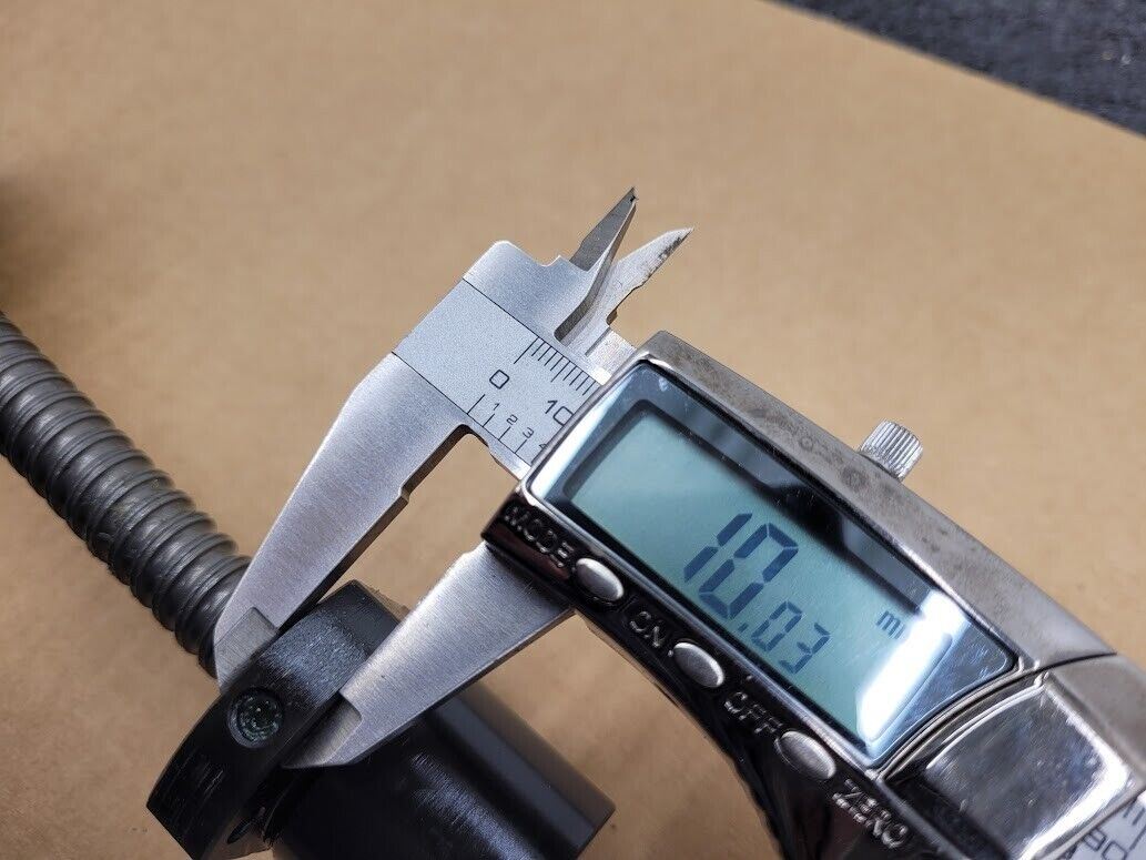 1505 Kuroda ABB Recirculating Ball Screw 12" OAL 6" Travel 5mm lead 8mm Shaft