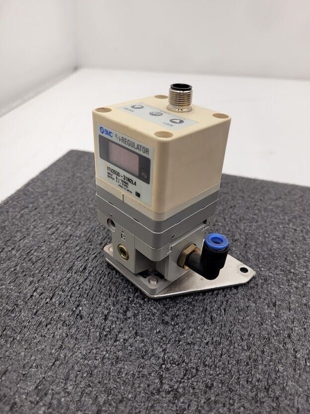 SMC ITV2030-31N2L4 Electro Pneumatic Regulator 0-10VDC Input 0.7-70SPI Output