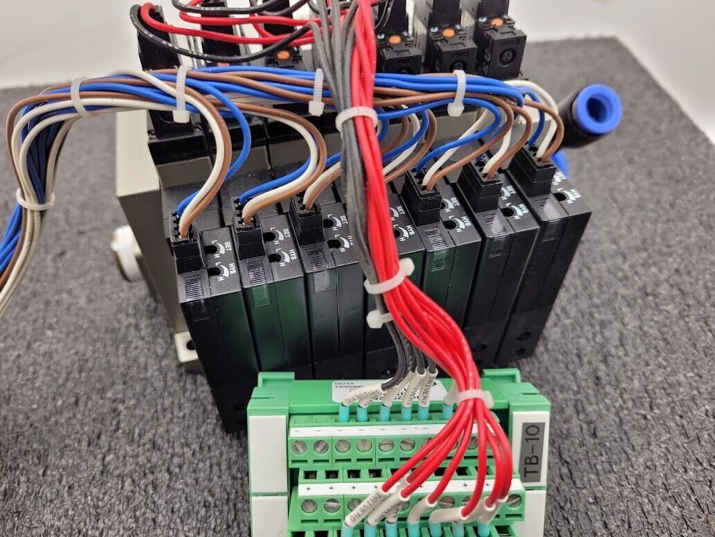 7 Unit Block SMC ZSE1-00-19C Compact Vacuum Switch Ejector NZM103H NVJ114 24VDC