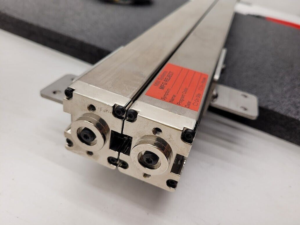 Banner EZ-Screen SLSR14-750NQ8 SLSE14-750NQ8 ESD Series 750mm Area 24VDC Lot B