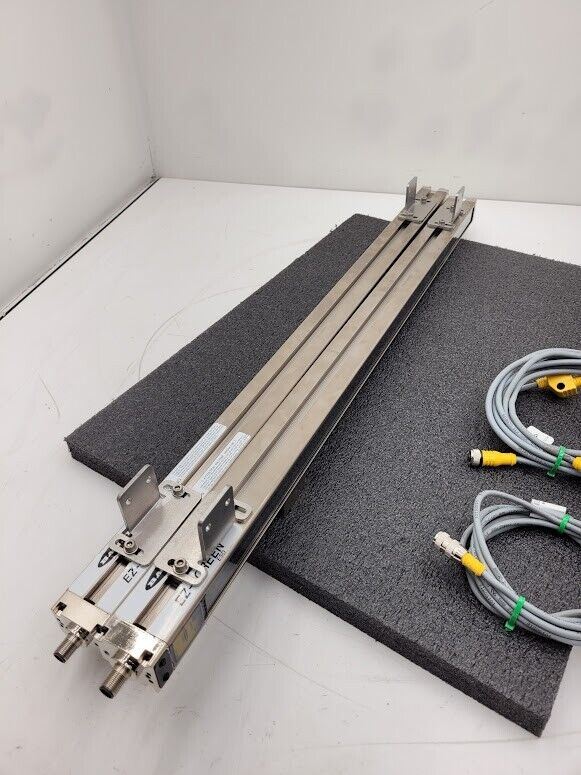 Banner EZ-Screen SLSR14-750NQ8 SLSE14-750NQ8 ESD Series 750mm Area 24VDC Lot A