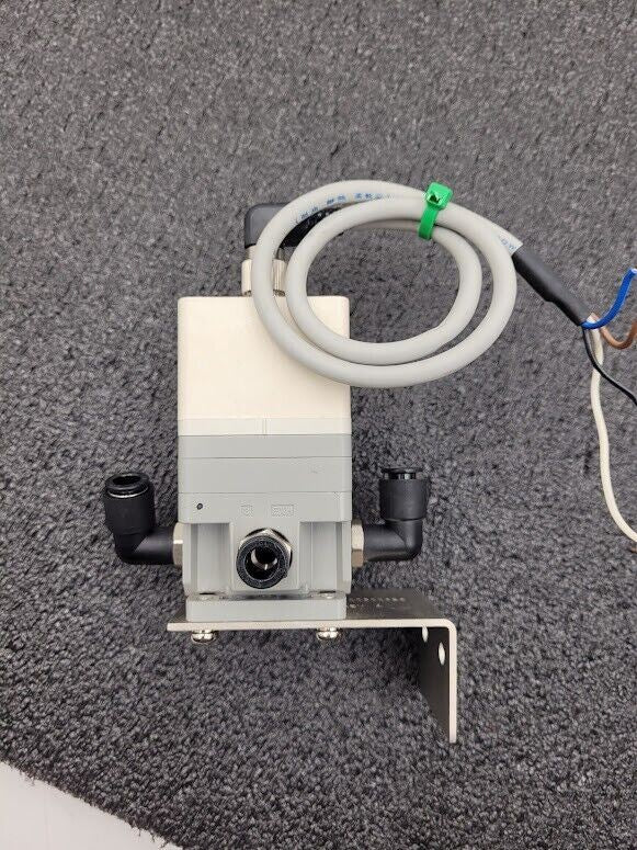 SMC ITV2030-312CL4 Electro Pneumatic Regulator 0-10VDC Input 0.7-70SPI Output B
